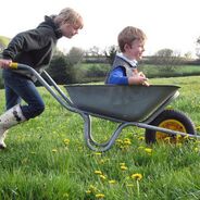Wheelbarrows are the best form of transport during your stay on a Feather Down Farm. Going back to basics is what makes a stay with us so memorable.#featherdownfarms #adventure #familytime #parentfriendly #farmstay #glampingnotcamping #letthembelittle #mumlife #motherhoodisdarling